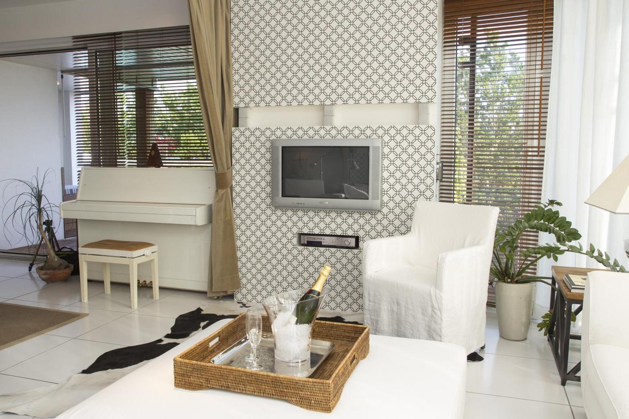 Pavi Apts Ljubljana - Private Rooftop Swimming Pool Chambre photo