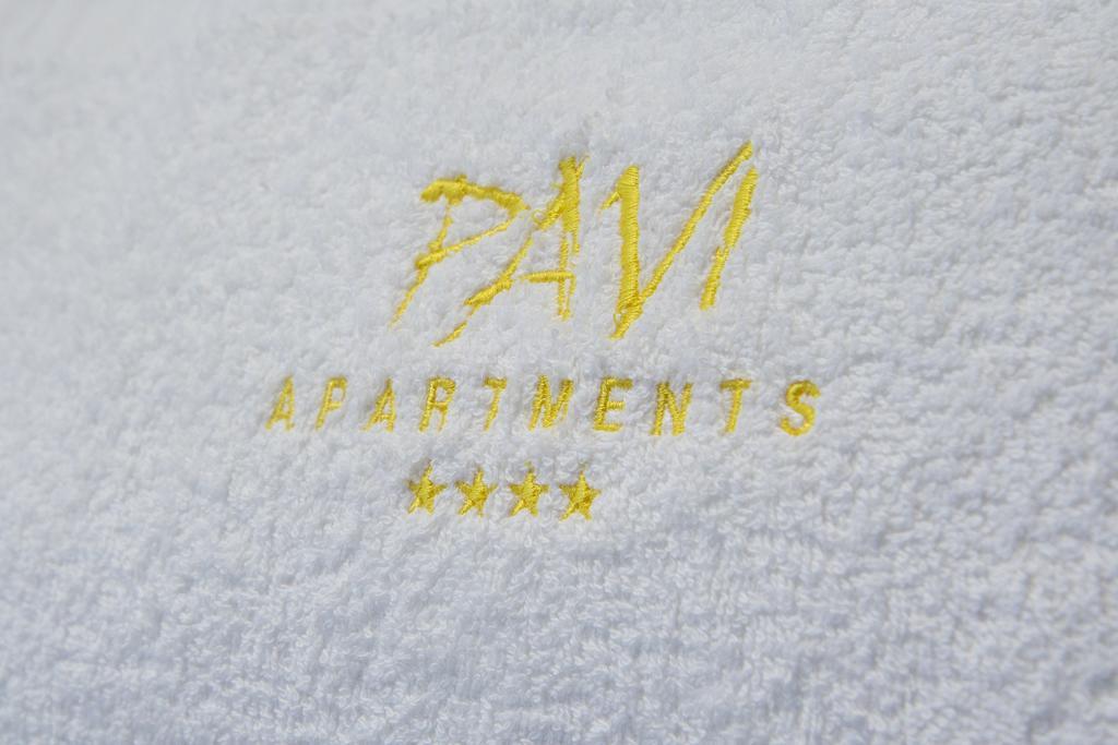 Pavi Apts Ljubljana - Private Rooftop Swimming Pool Chambre photo