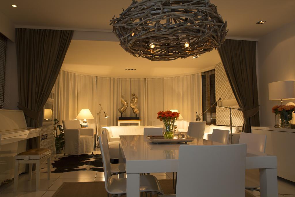 Pavi Apts Ljubljana - Private Rooftop Swimming Pool Chambre photo